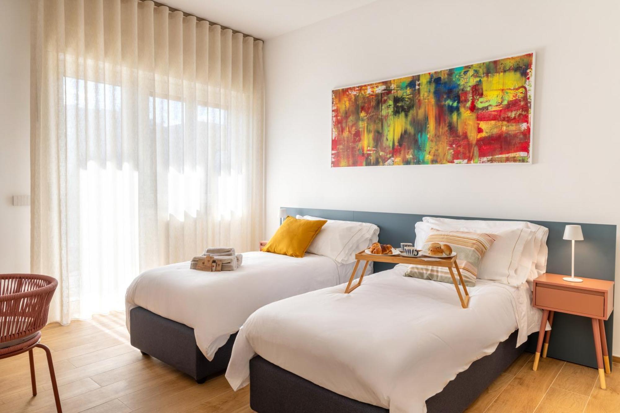 New Elegant 2 Bedroom Apt. Near Parco 2 Giugno 바리 외부 사진